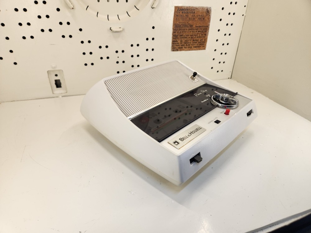 Vintage 1970’s Bell & Howell RV-2300 Pana Step Cassette Tape Player ( National )