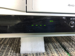 Zenith VHS/DVD Combo Player 4 Head Hi-Fi VHS Recorder XBV713 – No Remote*