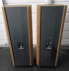 Vintage Infinity RS 4b Wood Speaker Box Cabinet Empty No Speakers Repair/Restore