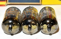 (1) Amperex By Mullard Blackburn LOW NOISE 12AX7 7025 E83CC Tube W/Matched Codes