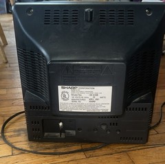 Vintage Sharp 13″ Retro Gaming Color TV 13N-M100B Front AV Tested Working 120 V