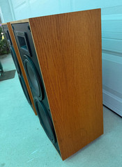 Pair of Vintage Klipsch KG 3.2 speakers Oak Cabinets