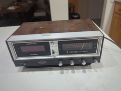 Vintage Zenith Clock Radio Circle of Sound R472 AM/FM Solid State Tested Works