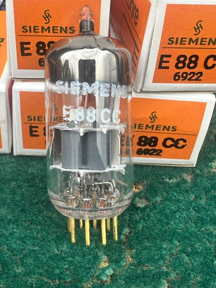 matched pair NOS/NIB Siemens E88CC/6922 Gold Pin Made in Germany