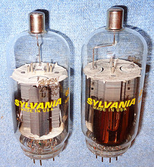 2 NOS Sylvania 24JE6A 24LQ6 Vacuum Tubes / 30-Watts for Transmitting & Audio