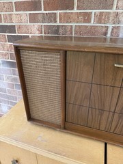 🍊Vintage 1960s/70s Magnavox Micromatic Record Player | Model 1SC602 SAVE ME!
