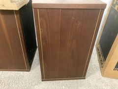Vintage EPI Epicure M250 1980 Home Audio Speakers NEEDS REFOAMED
