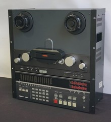 Fostex G16 16-Track 1/2″ Reel-to-Reel Professional Multitrack Tape Recorder 100V