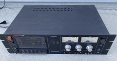 Tascam 112 Professional Cassette Tape Deck Player/Recorder – Powers On