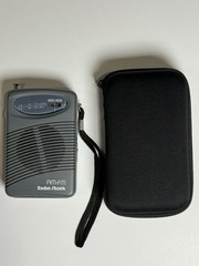 Vintage Radio Shack AM FM Pocket Radio 12-735 Analog Tested Working with Case