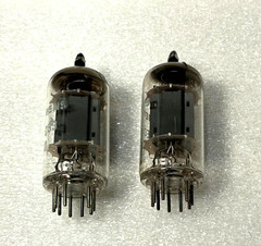 Pair NOS Siemens 12AX7/ECC83 Tubes ~ MATCHED PAIR