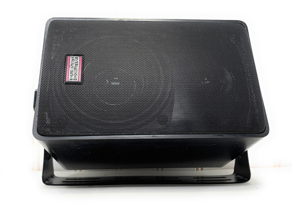Single Altec Lansing Model 52 2-Way Indoor/Outdoor Surround Sound Speaker