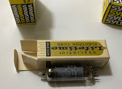5 Sylvania 2 Realistic Tubes Radio-TV-Audio-Vacuum 6GH8A 6F6GT,10KR8,17JZ8,6F6GT