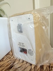 Radio Shack Realistic Minimus 7 Speaker 40-2045 White Pair