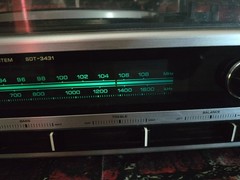 Hitachi SDT-3431 Ambiophonic Stereo Music Centre w/ Manual
