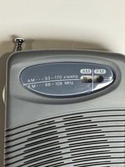 Vintage Radio Shack AM FM Pocket Radio 12-735 Analog Tested Working with Case