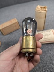 1920s Era RCA Radiotron UV201A Detector Amplifier Tube in the Box NOS G2U
