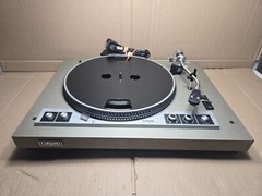 LAFAYETTE T-4000 BELT-DRIVE AUTO RETURN, WORKS- Needs Belt, Rubber Feet and Cove
