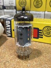 1 NOS NIB Valvo EL508 / 6KW6 Vacuum Tube Germany – (Many Available)