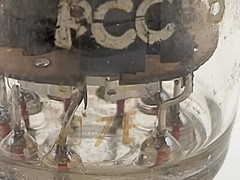 1x Philips PCC88 7DJ8 (6DJ8 equiv.) D-getter Pinched Waist -Heerlen, NL ’57 -NOS