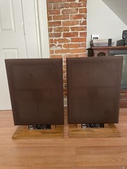 Vintage Bertagni SM-250 Speakers MCM 1960s Electroacoustic System Walnut 28×19