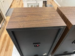 Cerwin Vega AT-8 Vintage 2-WAY Floor Speakers Refoamed Woofers Tested Late 1980s
