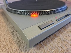 Technics SL-D205 Semi-Automatic Direct Drive Turntable Clean Tested Good