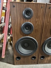 Vintage Technics SB-A27 Floorstand 3Ways Speaker (Pair) 240 Watts