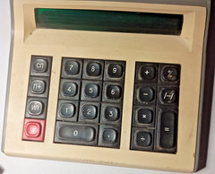 Vintage working Soviet 12-bit microcalculator Elektronika SZ-22 USSR 1985