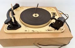 Vintage Garrard RC 98L Record Player 33-45-78 Turntable Needs Repair