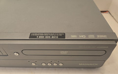 Magnavox DV200MW8 4-Head Combo DVD/VHS Player No Remote DVD works,VHS Eats Tapes