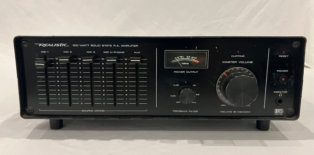 Realistic MPA-90 100 Watt Solid State PA Amplifier Powers On See Info