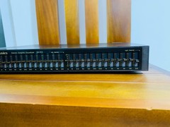 Technics small 12 channel Stereo Graphic equalizer SH-E5 (16hz to 32khz)