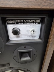 BIC Venturi Formula 2 Speakers Pair Vintage 1970s 8″ Woofer Walnut USA Tested