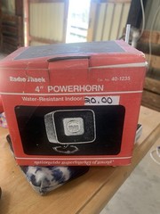VINTAGE RADIO SHACK 4″ Powerhorn Water-Resistant Indoor/Outdoor Speaker 40-1235