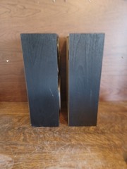 Vtg Pair Of Aiwa SX-77 Three Way Reflex Speakers. Sound Great In Good Shape.