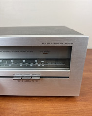 Vintage Kenwood KT-615 AM FM Stereo Radio Tuner Silver Japan Tested Working
