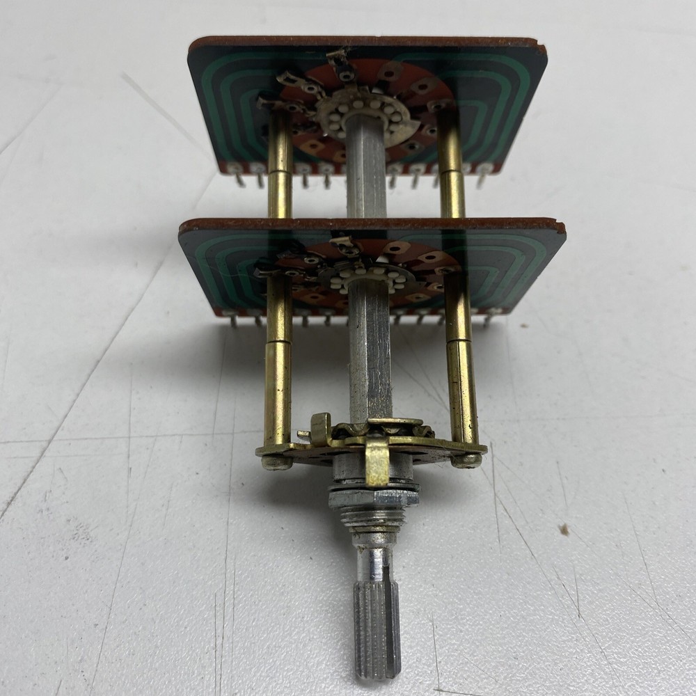 Pioneer SA-9500 – Bass Turnover – Rotary Switch – Part# ASD-032-A (1 Only)