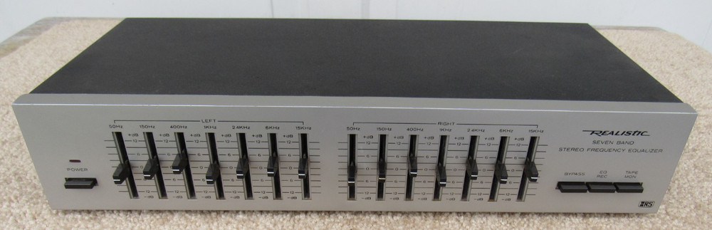 Realistic 31-1989 RS Vintage Stereo Frequency Equalizer 7 Band X2 EQ Works Great
