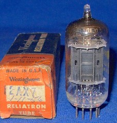NOS NIB Westinghouse 12AX7 Long Black Plate Vacuum Tube D Getter 1956 Date