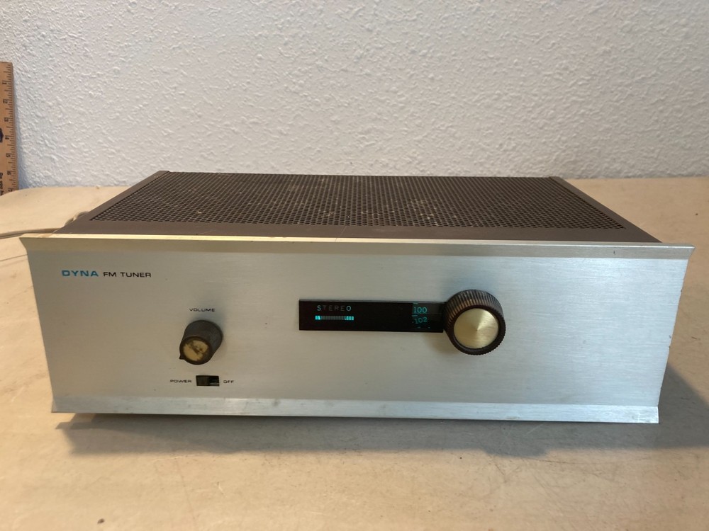 VTG Dynaco Dyna FM 1 Tube Tuner – HiFi Tube Audio Powers On!