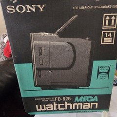 Vintage Sony Mega Watchman FD-525 Portable Black And White TV AM/FM Radio Tuner
