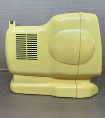 Vintage GPX Portable 5 Inch B/W CRT Retro Gaming TV & AM/FM Radio Yellow