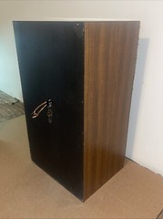 VINTAGE LEAK 15 OHMS SANDWITCH LOUD SPEAKER