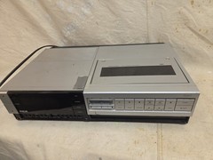 RCA VLP800T Convertible Video Cassette Recorder