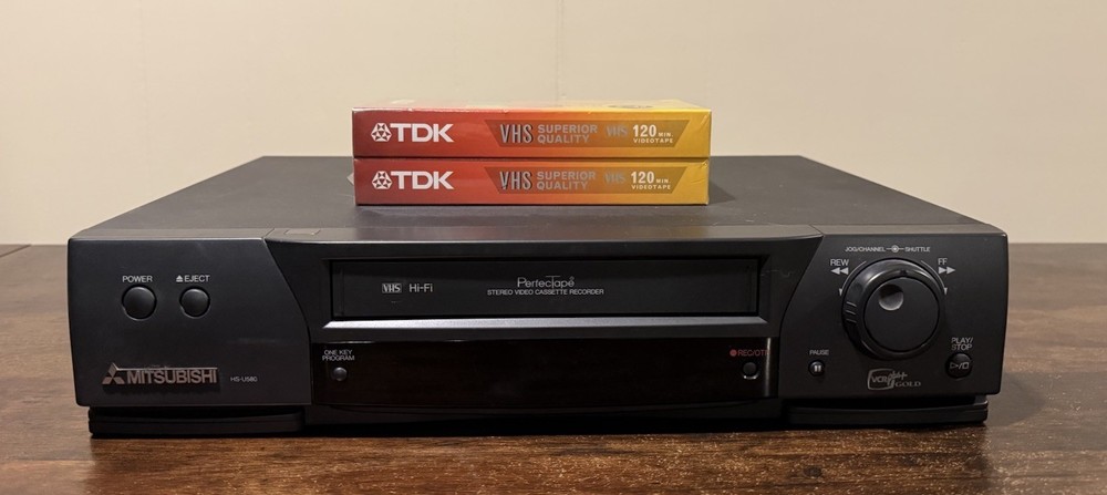 Mitsubishi HS-U580 VHS Hi-Fi Stereo VCR Perfectape VCR Plus+ Gold Tested w/Tapes