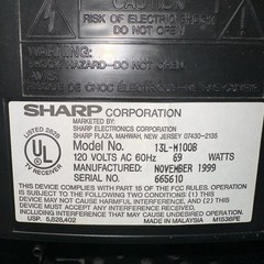 SHARP 13″ CRT TV Retro Gaming Color Television Model 13L-M100B No Remote Working