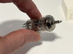 Made In China 12AX7 Vacuum Tube Tests Good 123 / 110