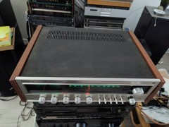 Hitachi SR-800 Stereo Receiver