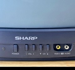 Sharp Vintage CRT Television 13J-M100 w/ Front AV RCA Audio/Video Inputs